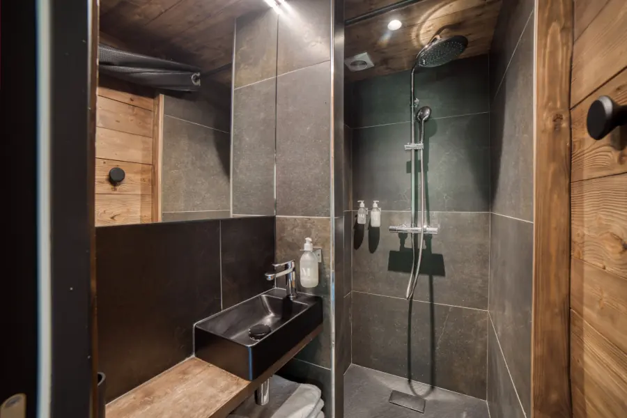 Chalet — Georges
