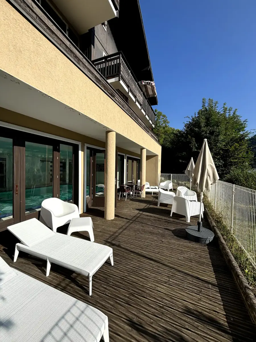 Duplex familial — Piscine intérieure